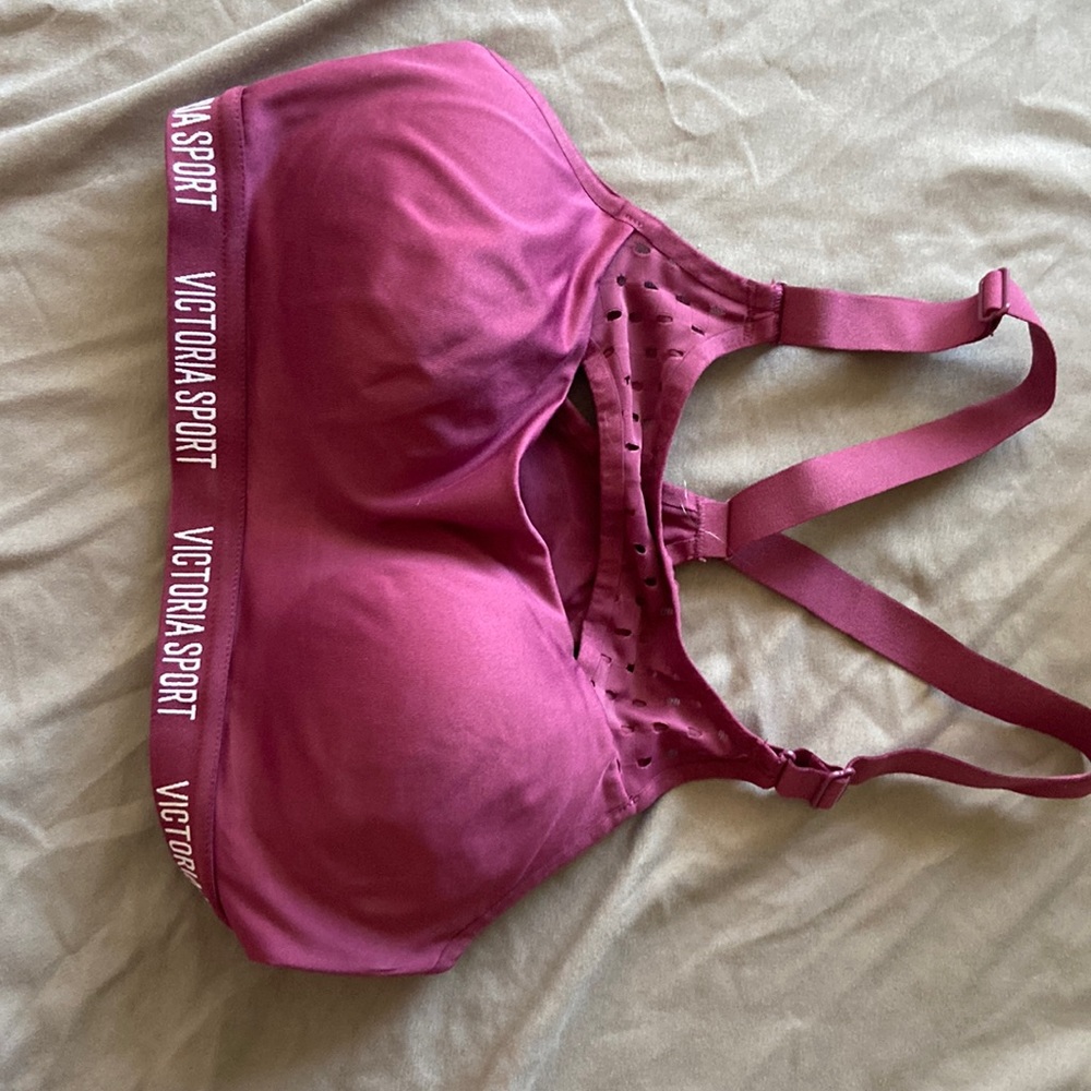 Victoria Secret sports bra